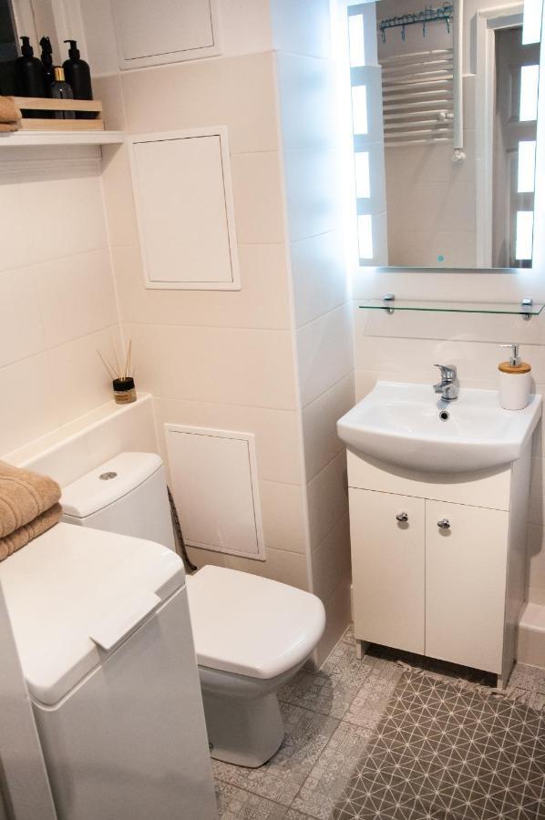 Apartament "Klimatycznie" - Przytulny, 4-Osobowy, Jelenia Gora, Cieplice Esterno foto